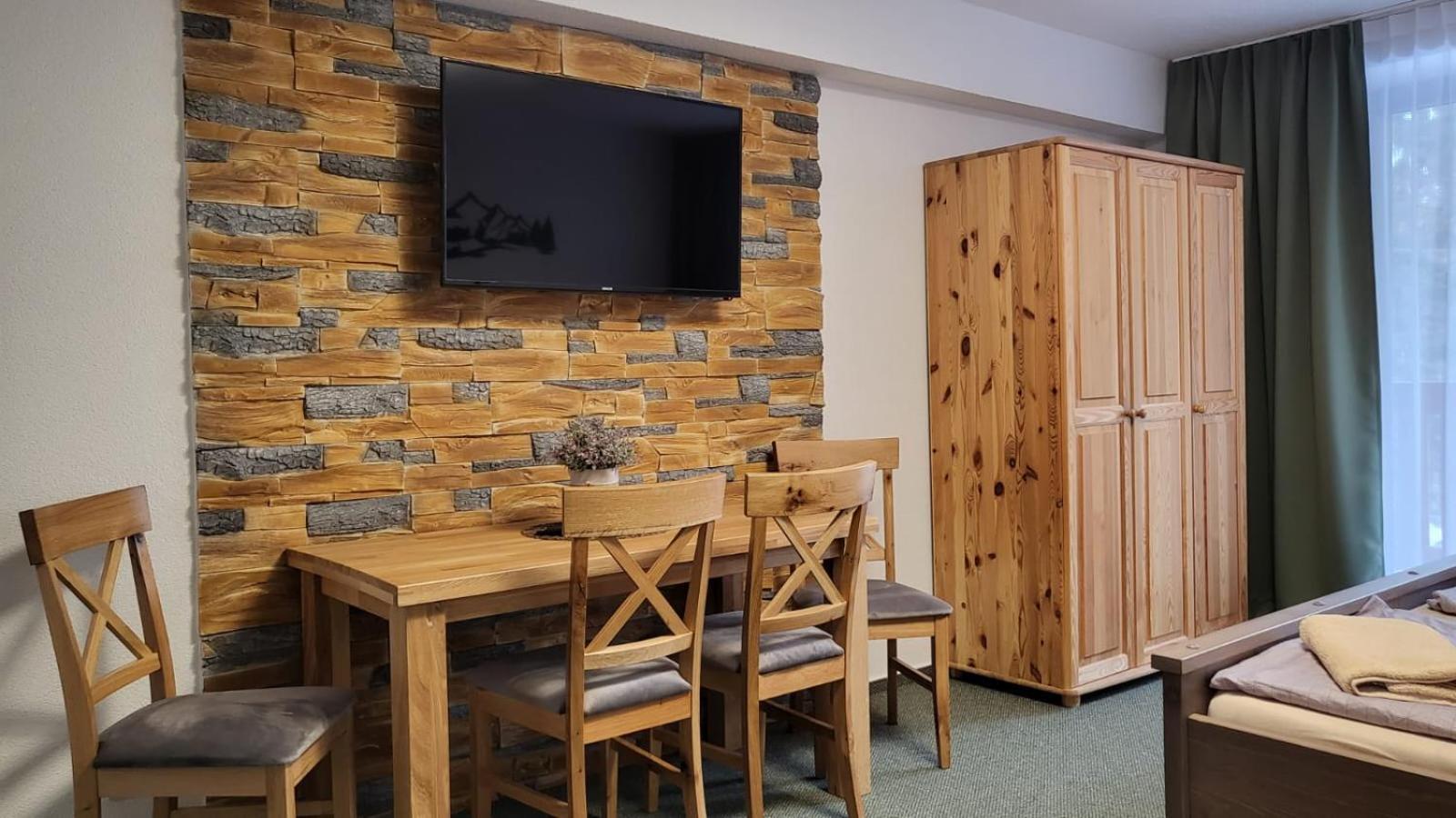 Apartmany Nizke Tatry - Krpacovo Dolna Lehota ภายนอก รูปภาพ