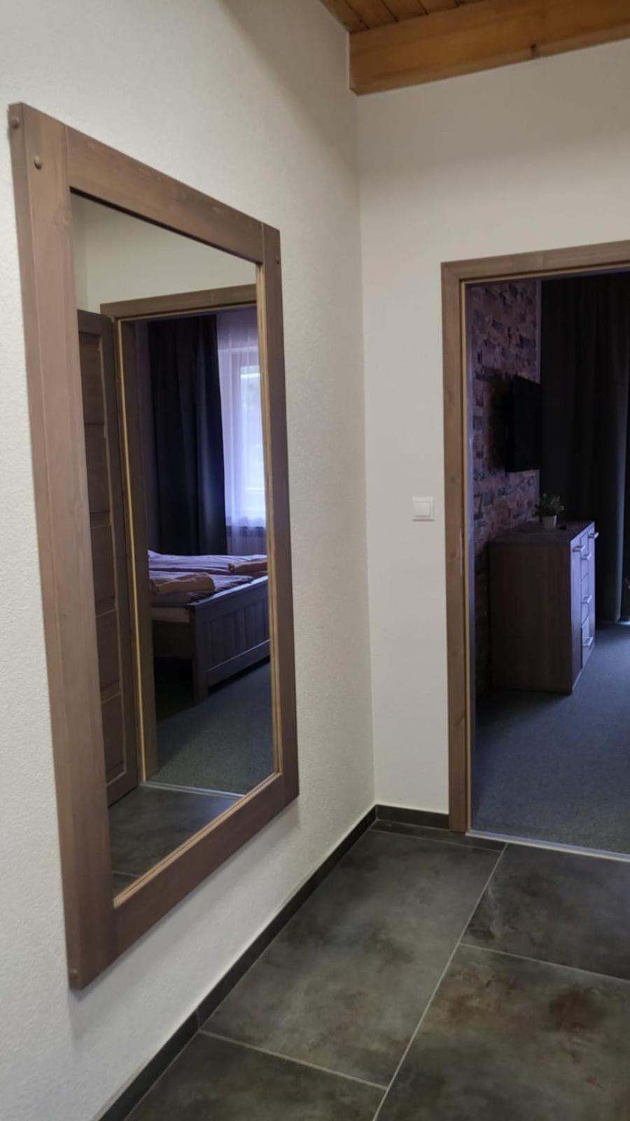 Apartmany Nizke Tatry - Krpacovo Dolna Lehota ภายนอก รูปภาพ