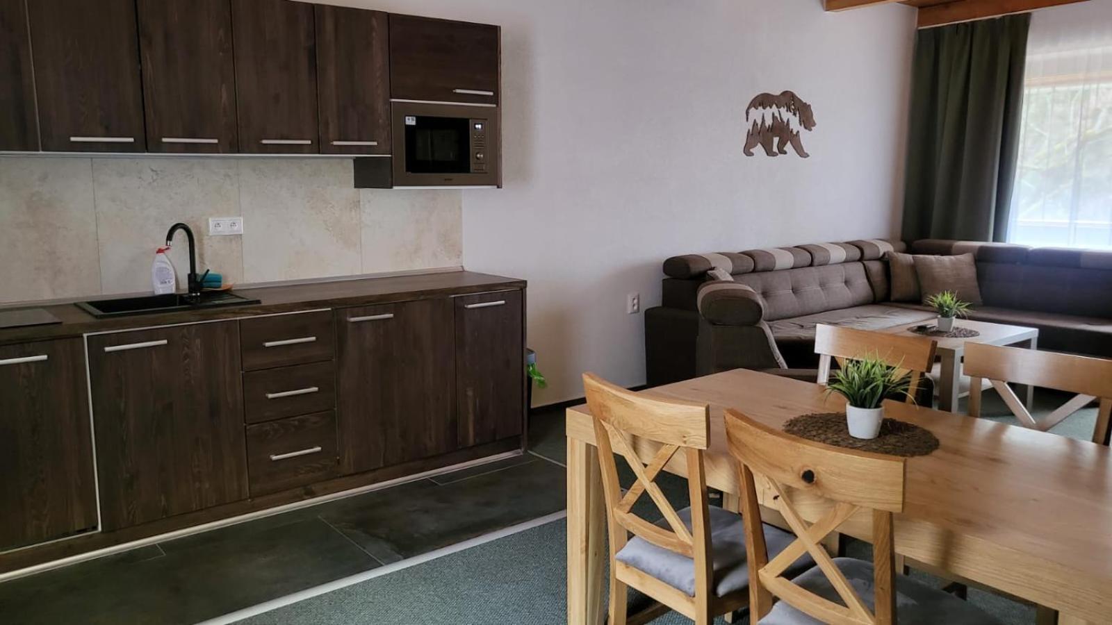 Apartmany Nizke Tatry - Krpacovo Dolna Lehota ภายนอก รูปภาพ