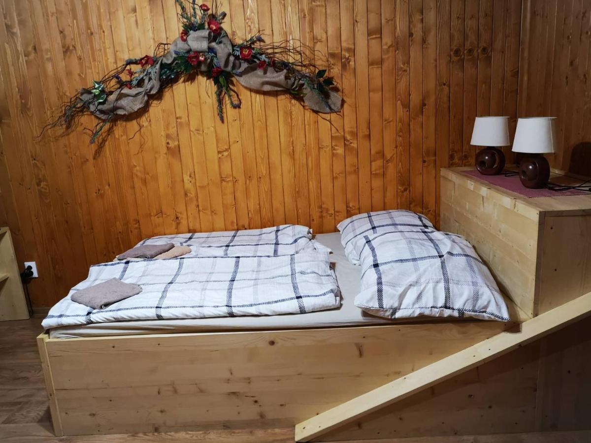 Apartmany Nizke Tatry - Krpacovo Dolna Lehota ภายนอก รูปภาพ